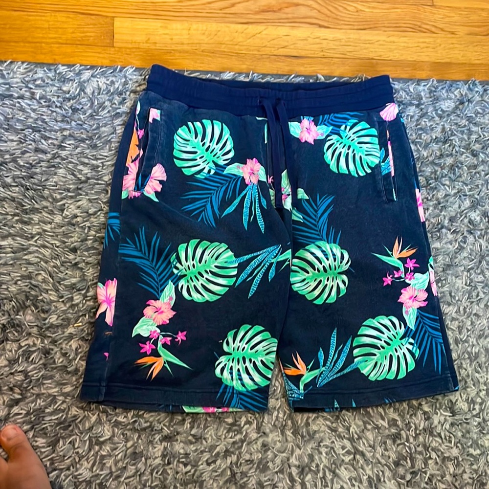 Floral shorts for summer